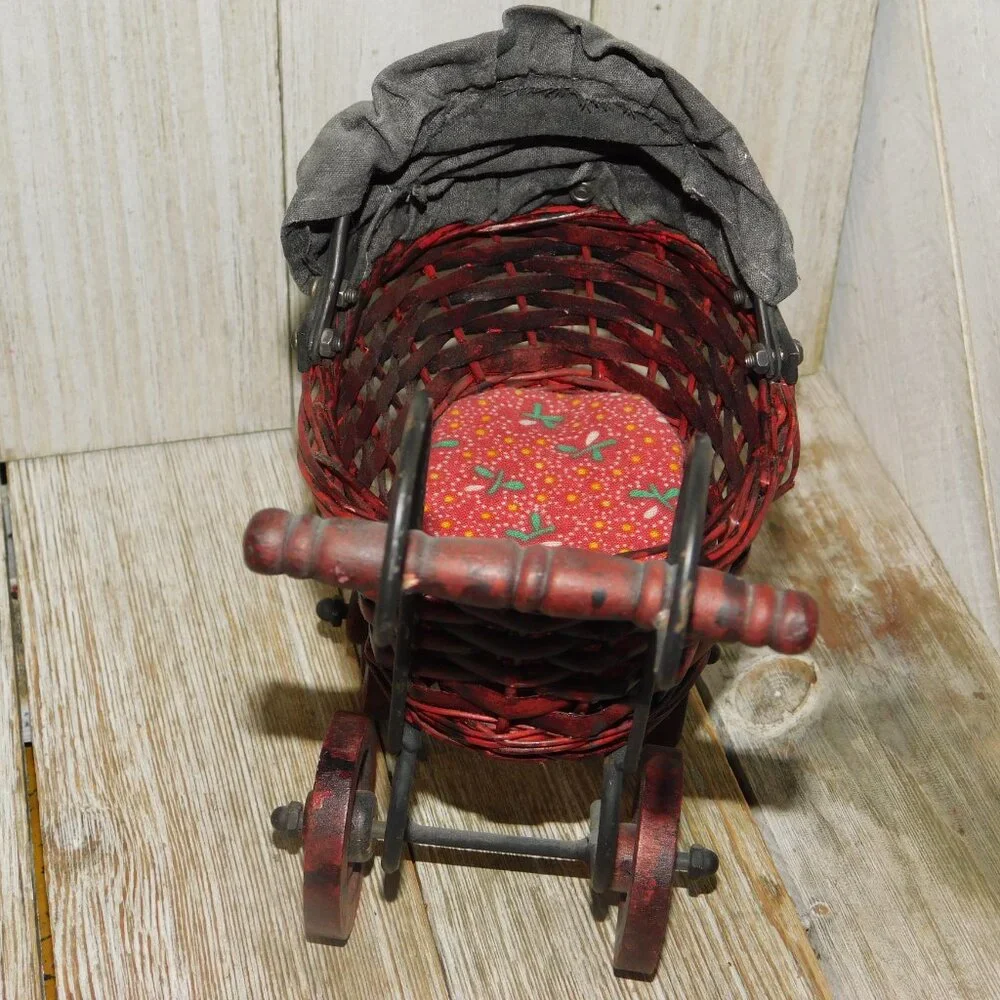 Doll Buggy Wicker, Vintage Doll Buggy,